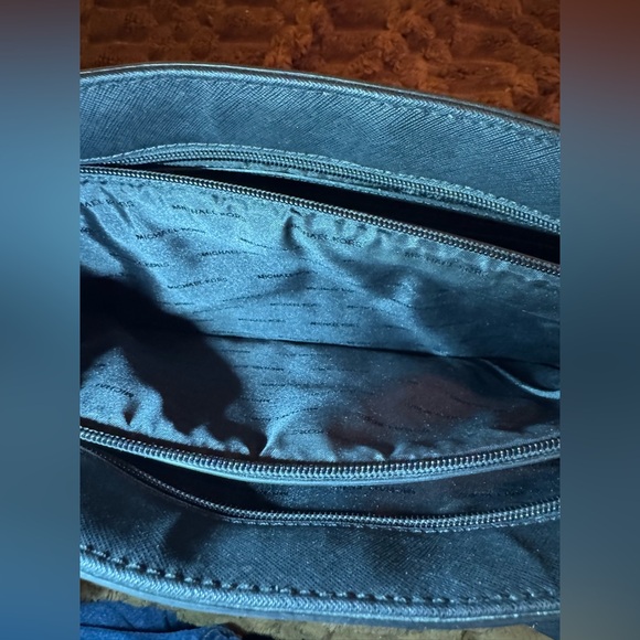 Michael Kors Large Black Leather Double Handle Tote Bag. - Picture 8 of 10